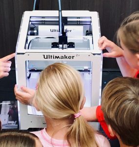 How-3D-Printers-Enhance-Learning-In-The-Classroom