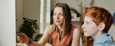 Home-School-Partnerships-with-Live-Streaming-for-Parent-Engagement