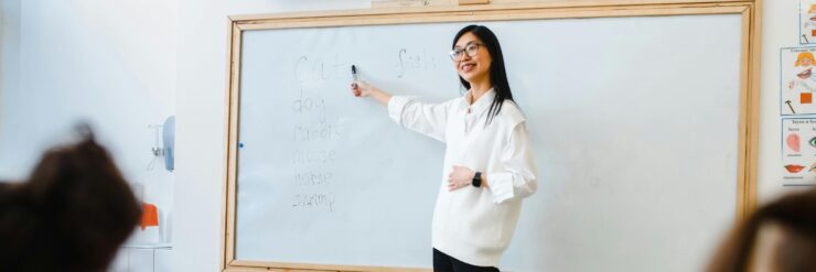 B2B vs. B2C in EdTech Different Approaches to Market