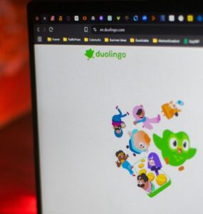 EdTech Showdown: Freemium vs Subscription