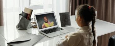 The Intelligent Upskilling Revolution Why Smart Learning Technology is the New Corporate Mandate