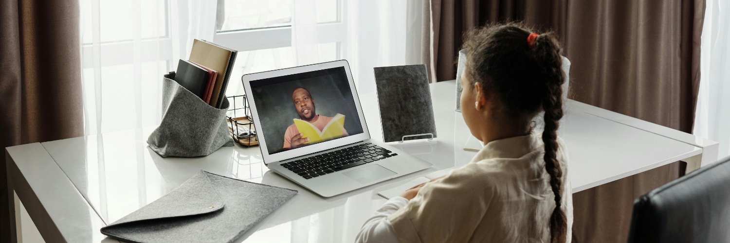 The Intelligent Upskilling Revolution Why Smart Learning Technology is the New Corporate Mandate