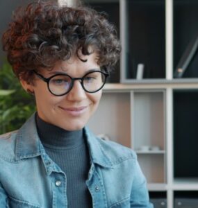 Digital Leadership Classes for Professionals Driving Digital Transformation