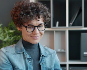 Digital Leadership Classes for Professionals Driving Digital Transformation