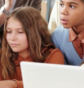 Digital Teaching Board Transforming Corporate Learning and Education