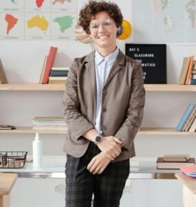 Inspirational Leadership in Schools: The Role of Modern Classroom Innovation