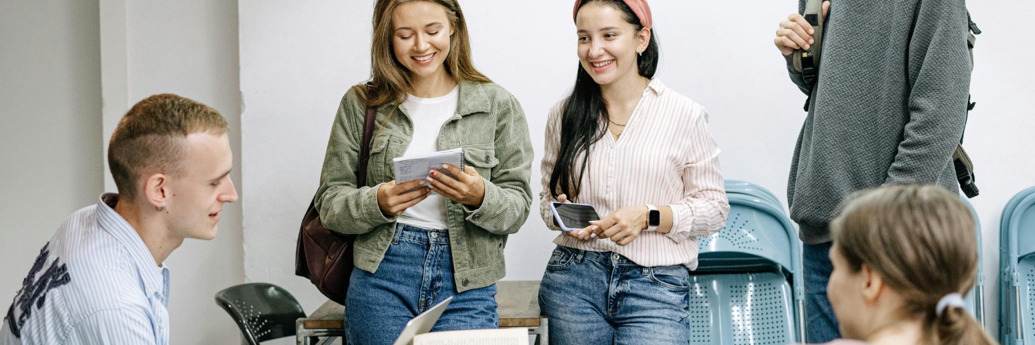 How Digital Education Solutions Can Enhance Modern Teaching Practices