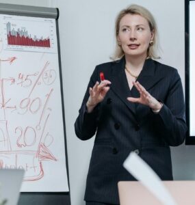 Leadership Thinking Skills in the AI Era How Modern Leaders Make Smarter, Faster Decisions