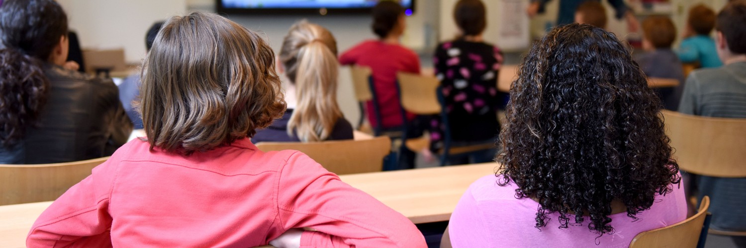 How Smart School Technology Strategies Transform Hybrid-First Schools