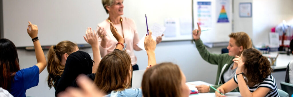 How Virtual Learning Solutions Can Solve Student Engagement Problems