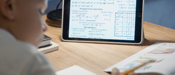 From Learner Profiles to Adaptive Paths: The AI-Powered Education Shift